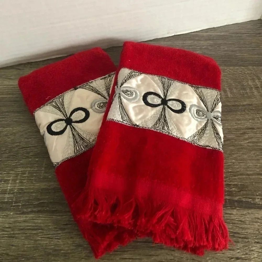 Vintage  Hand Towels